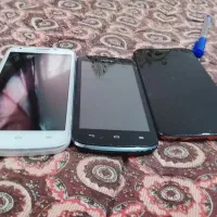 سه عدد گوشی دونه ای