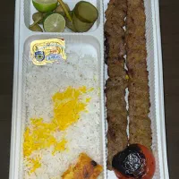 نیرو برای کار در کترینگ نیازمندیم