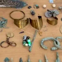 سنگهای قیمتی و شهاب سنگ
