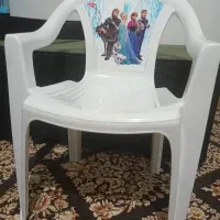 صندلی پلاستیکی