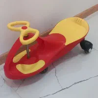 لوپکار و ماشین بازی کودک