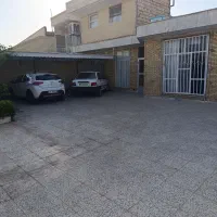 فروش-خانه-18قصب-زیر-بنا-363متردرب-به-حیاط