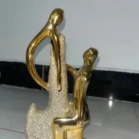 انواع مجسمه های طلایی فقط دونه ای ۲۰۰