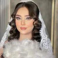 خدمات وآموزش میکاپ شنیون سالن فاطمه خاکپور50%تخفیف