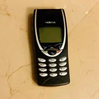 نوکیا ۸۲۱۰ قدیمی