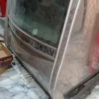 ویترین زیرترازو