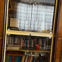 فروش کتابخانه (با کتاب یا بدون کتاب)