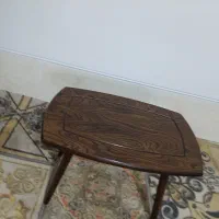 گل میز