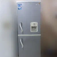 یخچال فریزر کلکسیونی بسیار نو و آک. یک ماه ضمانت