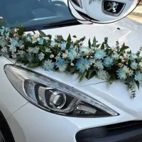 دسته گل ‌و ماشین عروس