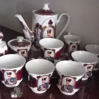سرویس چایخوری شاه عباسی ۳میلیون بدون نعلبکی
