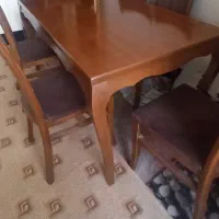 میز ناهار خوری شش نفره