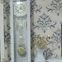 ساعت ایستاده