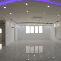 نقاشی ساختمان در و پنجره  و بتونه