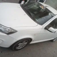 ساینا بی رنگ کم کارکرد