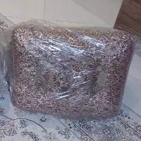 پشتی مثلثی ترمه