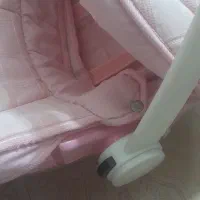 کریر صورتی نوزاد