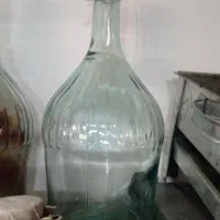 بطری ۲.۵ لیتری تیره و پنج لیتری سفید