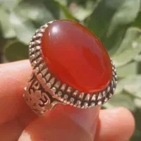 انگشتر عقیق سرخ یمنی کهنه و خوشرنگ