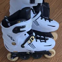 اسکیت برند در حد نو