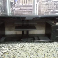 میز تلویزیون مشکی تمیز
