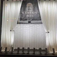 فروش و نصب انواع پرده‌های شرکتی زبرا و پارچه‌ای