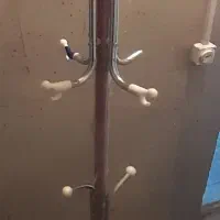 رخت آویز ایستاده