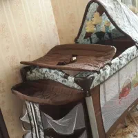تخت و پارک بچه در حد نو