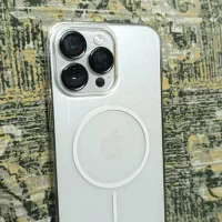 آیفون چهارده پرومکس سفید
