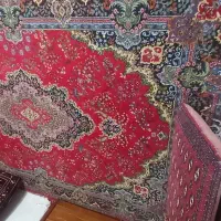 تعدادی فرش کارکرده