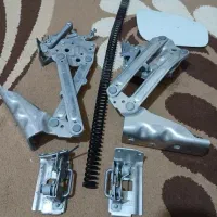 بالا بر کاپوت و قفل کاپوت BMW
