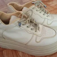 کفش نو اسپورت سایز ۳۹، فقط تعویض