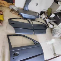 در ۴۰۵  سمت شاگرد و راننده