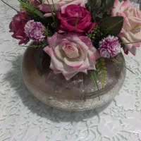گل وگلدان