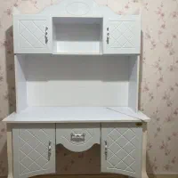 میز تحریر نوجوان دخترانه