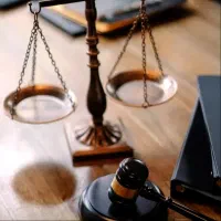 وکیل حقوقی و کیفری