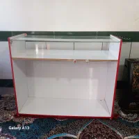 تجهیزات مغازه شال و روسری و پوشاک زنانه