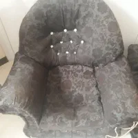 مبل ۷ نفره نیازمند تعمیر