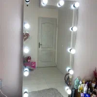 آیینه قدی چراغ دار