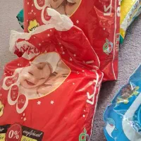 پوشک بچه نو(سایزش برای دلبند ما کوچیک شده)