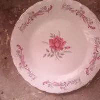 بشقاب چینی