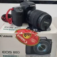 دوربین canon 80D با لنز   ۱۸-۱۳۵