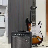 گیتار الکتریک musiker و امپلیفایر fender نو