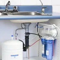 تعمیرات و سرویس تصفیه آب نیمه صنعتی وخانگی