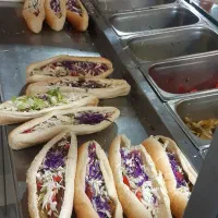 کارگر‌ساندویچی