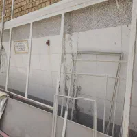 درب و پنجره ی آهنی دست دوم فروشی باشیشه