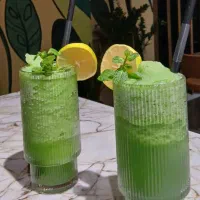 ویتر شیفت شب خانم