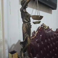 همکاری با وکیل پایه یک یا کار آموز وکالت پی گیر