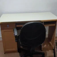 میز و صندلی