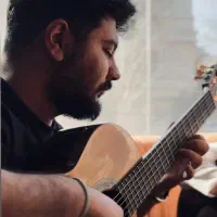 آموزش گیتار خصوصی